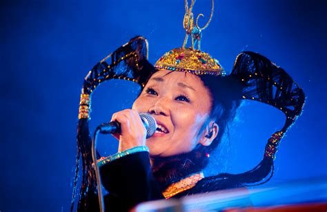 NAMGAR .